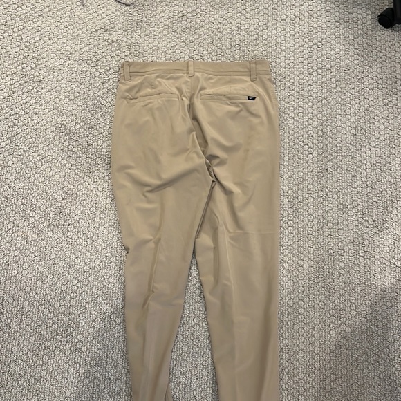 Nike Golf Standard Fit Pants - Picture 3 of 3
